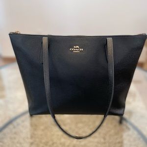 COACH  Black Tote